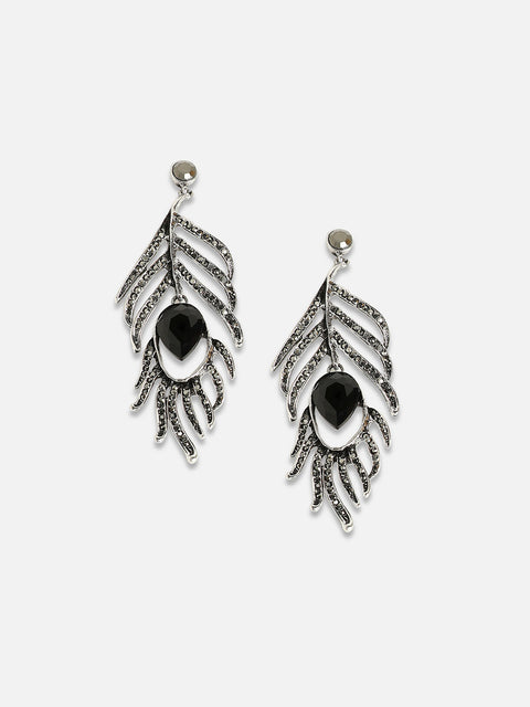 Contemporary Studs Earrings