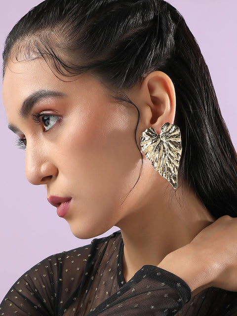 Contemporary Studs Earrings