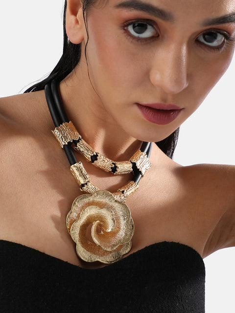 Alloy Gold-Plated Statement Necklace