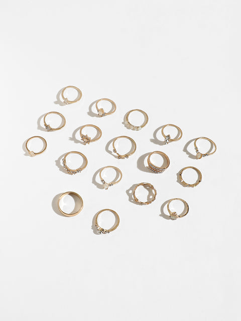Pack of 17 Modern Rings