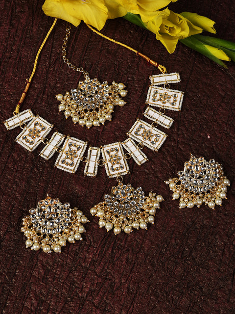 WHITE NECKLACE WITH MAANGTIKA & EARRING SET