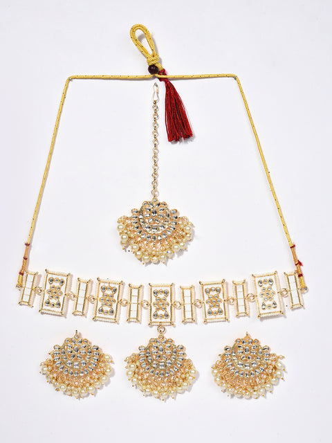 WHITE NECKLACE WITH MAANGTIKA & EARRING SET