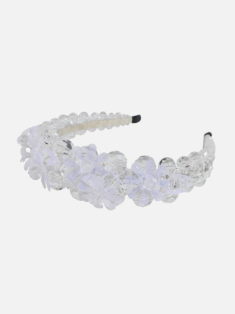 Ethereal Halo: The Mesmerizing Embellished Hairband