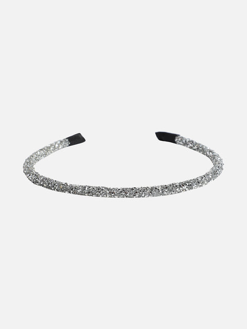 Crowning Glory: The Embellished Hairband Exquisite