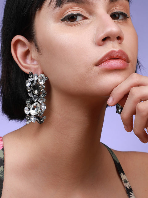 Effortless Charm Glamorous Drops