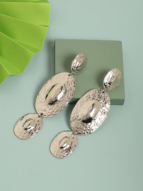 Elegant Embrace Delicate Earrings