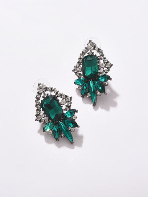 Trendy Designer Stone Stud