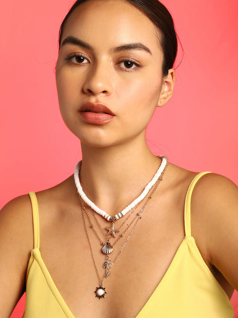 HOOP EARRING WITH MULTILAYERED NECKLACE & RING