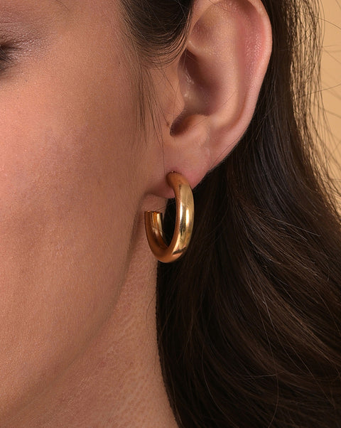 Pack of 18 Gold Plated Pearls Hoop Earring