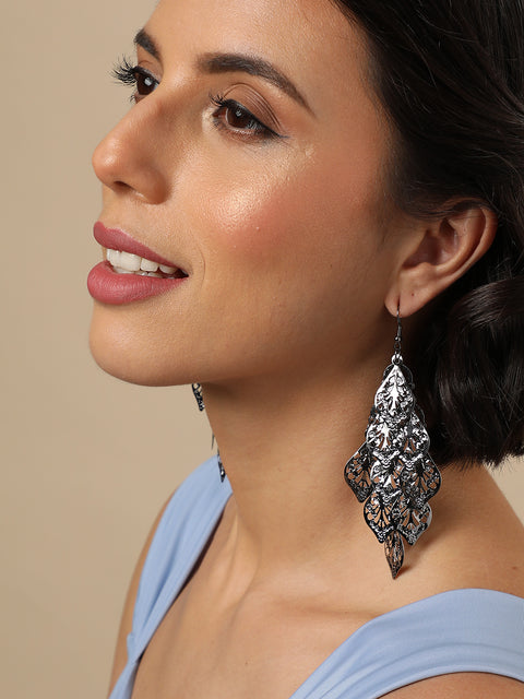 Silver Plated Designer Drop Earring