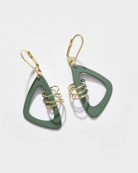 Trendy Designer Drop Earring