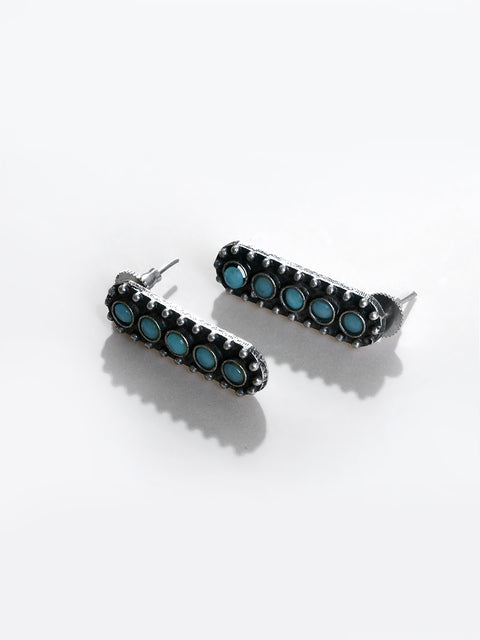 BLUE STONE STUDED SILVER EARRING