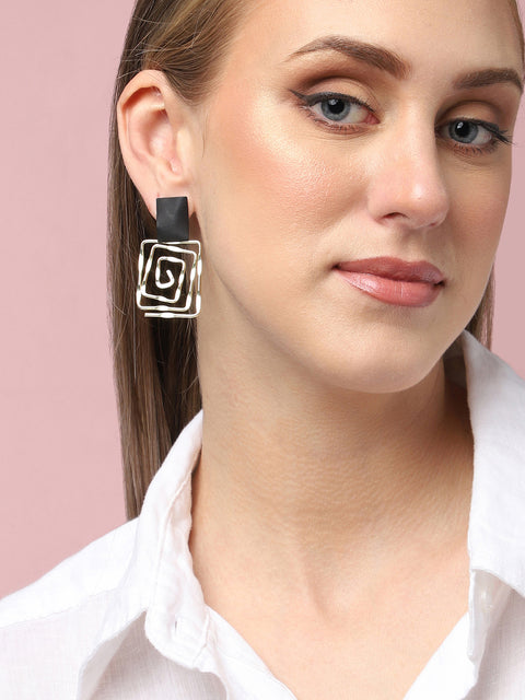 Pack Of Gold-Plated Drop Earrings