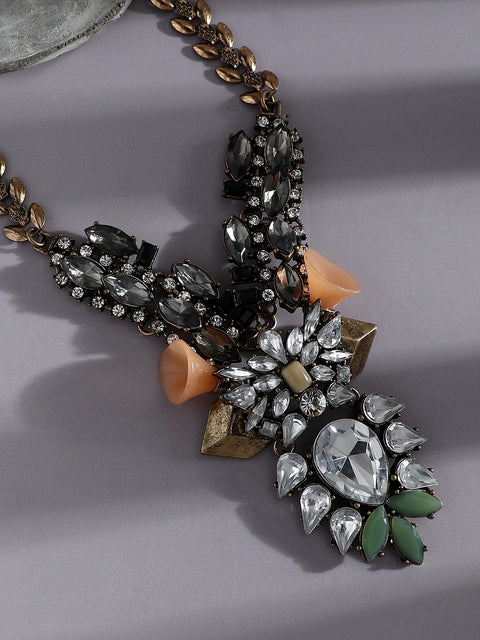 Vera Necklace