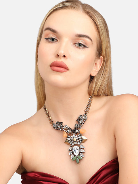 Vera Necklace
