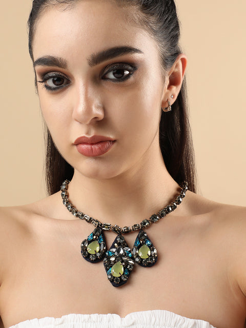 Ava Necklace