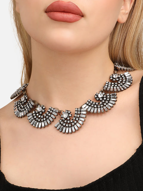 Willa Necklace